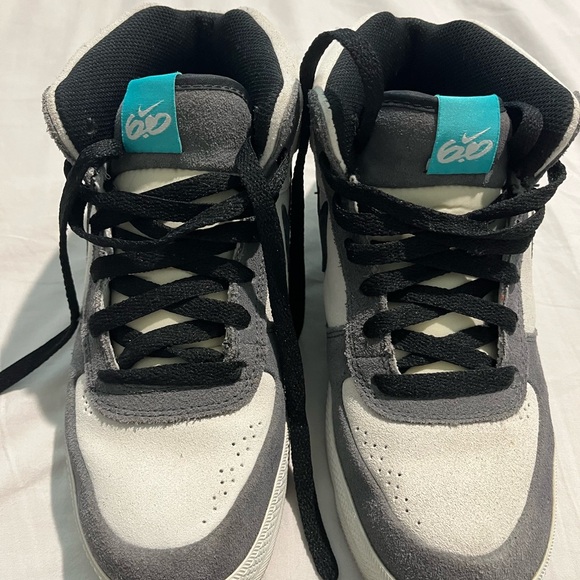 Nike 6.0 Hightops - Picture 1 of 4